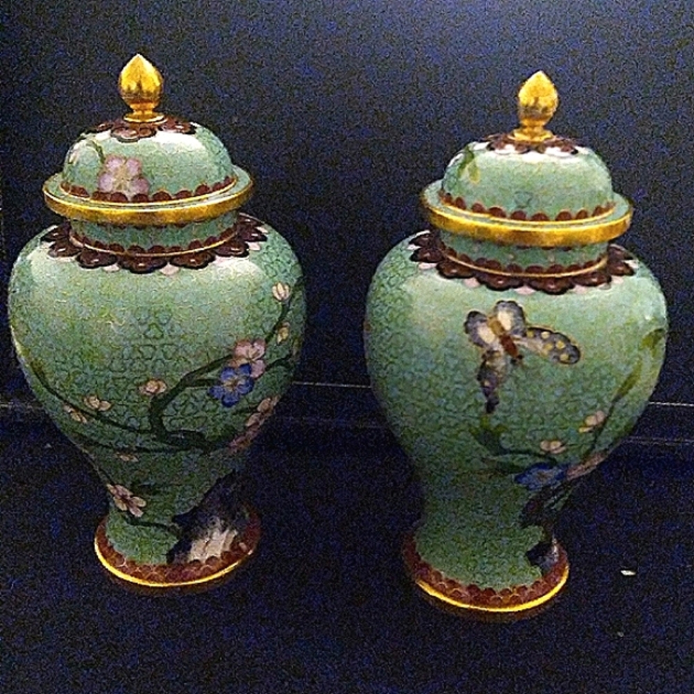 (2) 7.5 in. Green Chinese Cloisone Ginger Jars